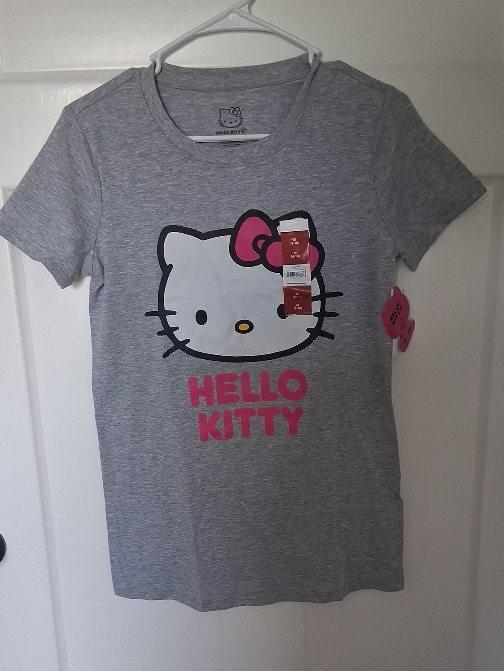 Hello Kitty Women's Juniors M (8-10)Gray Tee with Pink Logo